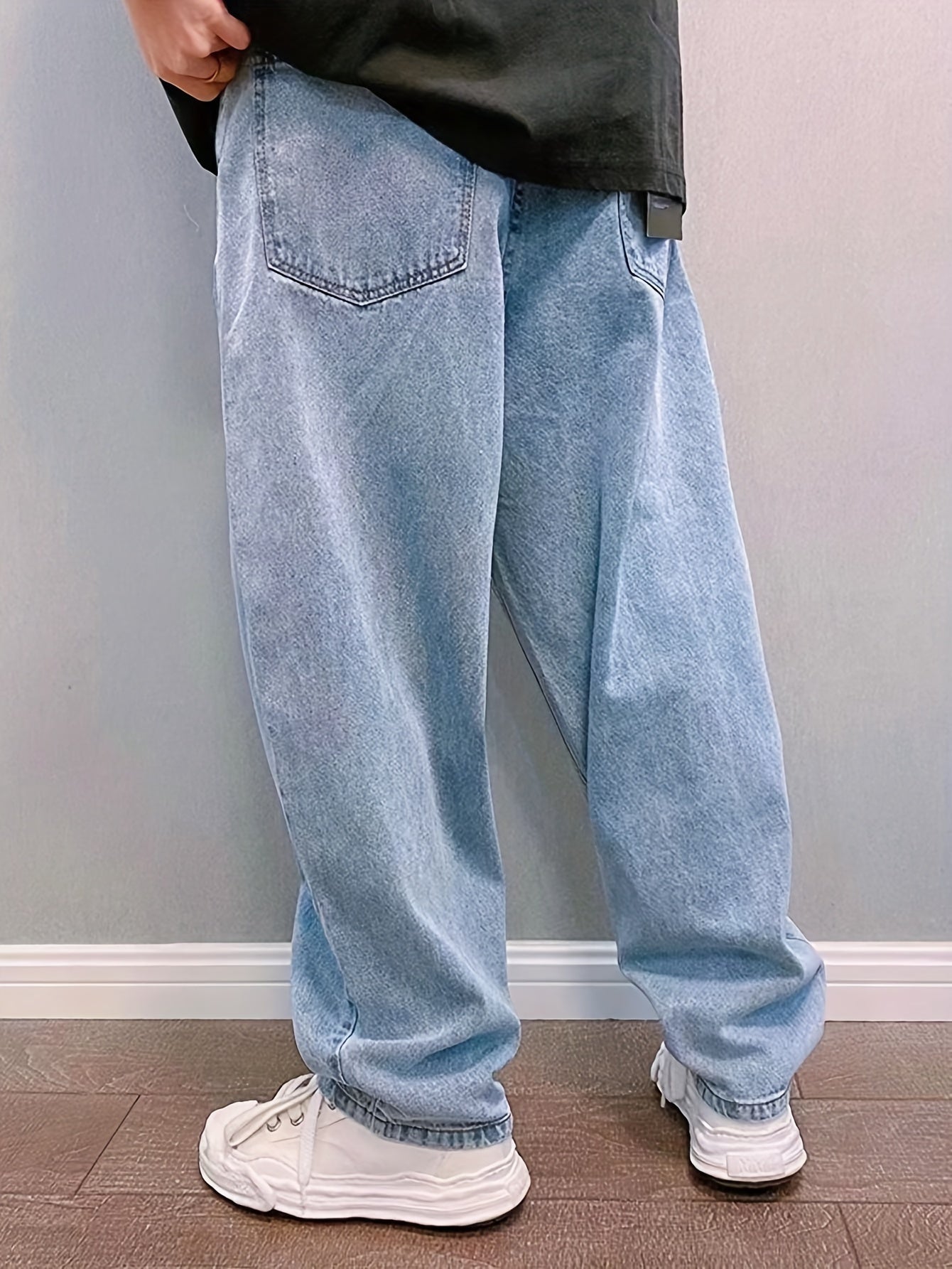 Men's Light Blue Washed Denim Jeans Loose Fit Casual Street Style Spring Summer 2024