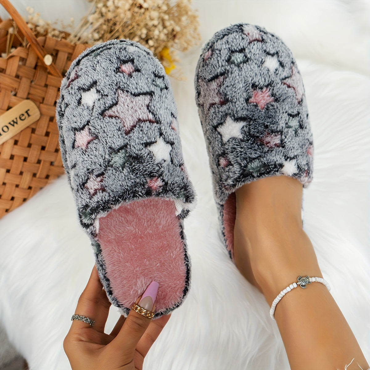 Women's Winter Plush Fleece House Slippers Non-Slip EVA Sole Pink Black