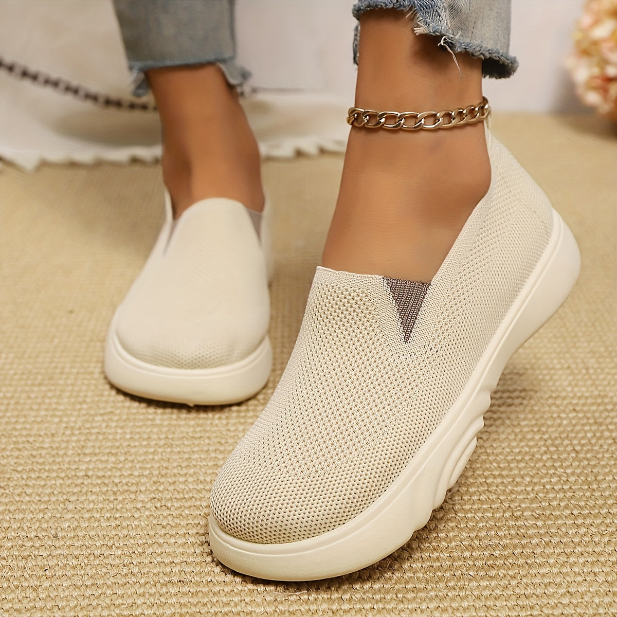 Women's Breathable Knitted Sports Shoes Casual Comfortable Sneakers