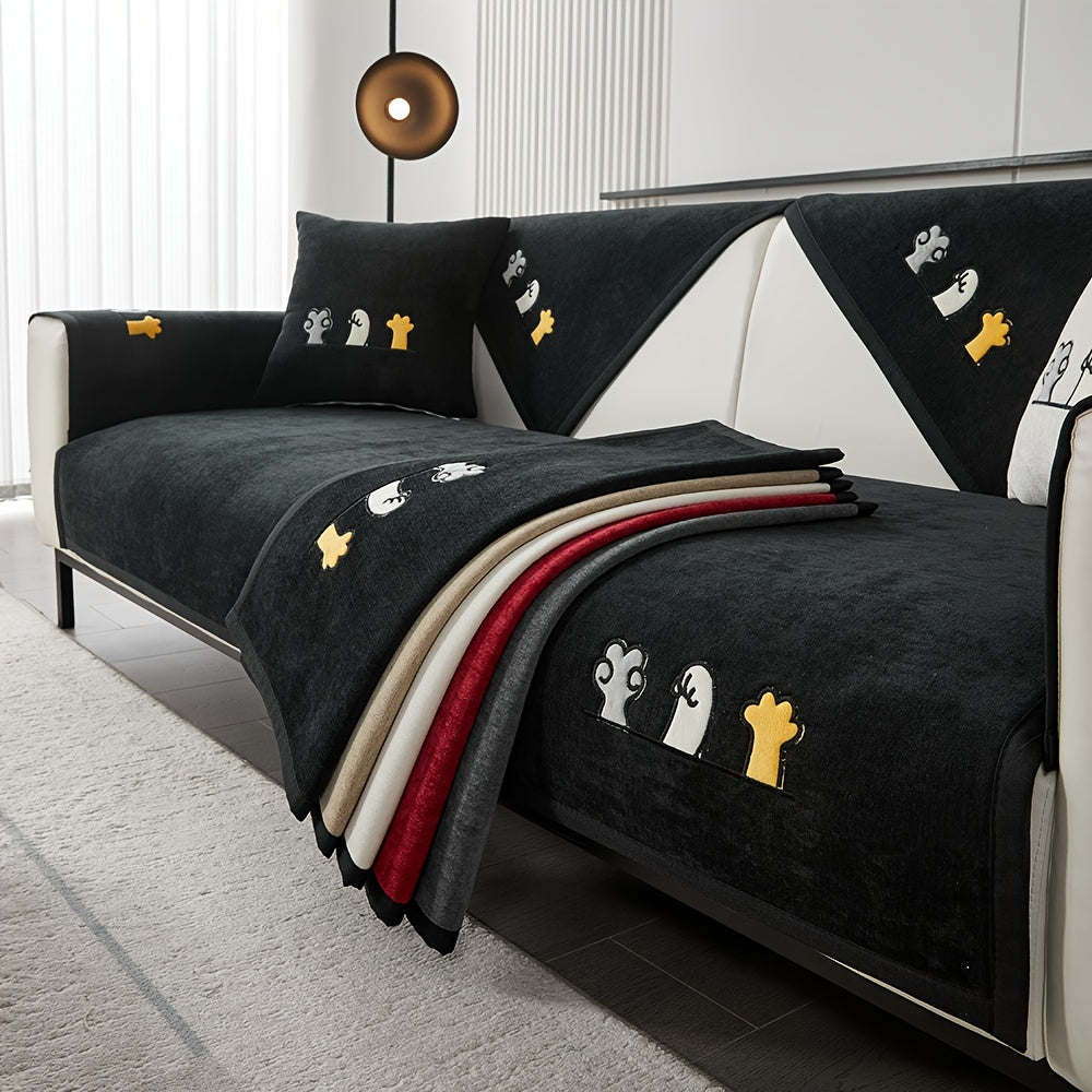 Красный чехол для дивана из шенилла с игривой вышивкой в виде косточек. Удобен для домашних животных, не скользит, можно стирать в машине, идеально подходит для диванов на 1-4 места в гостиной, спальне, офисе.