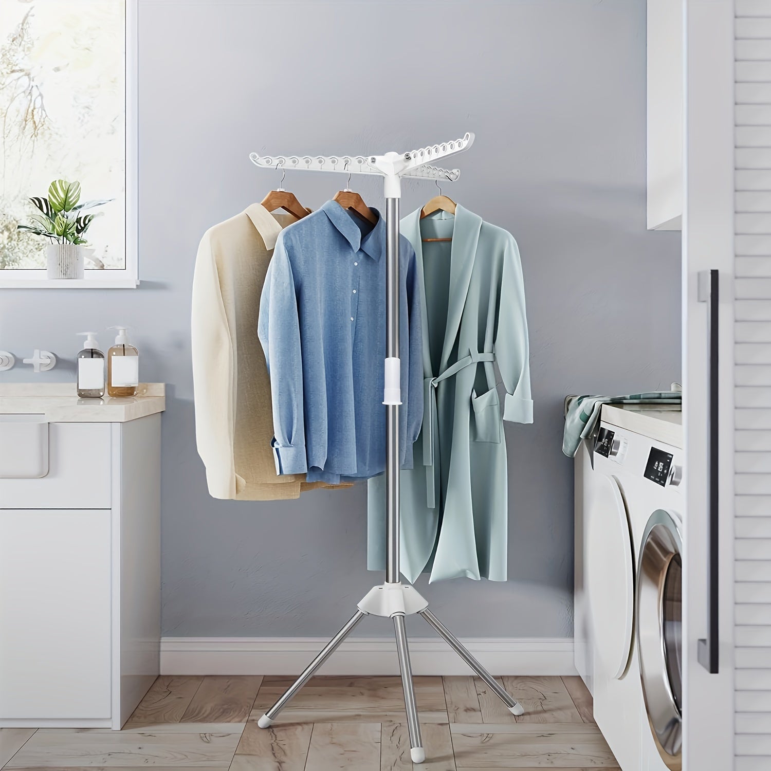 Extendable Stainless Steel Tripod Clothes Dryer with Collapsible Stand
