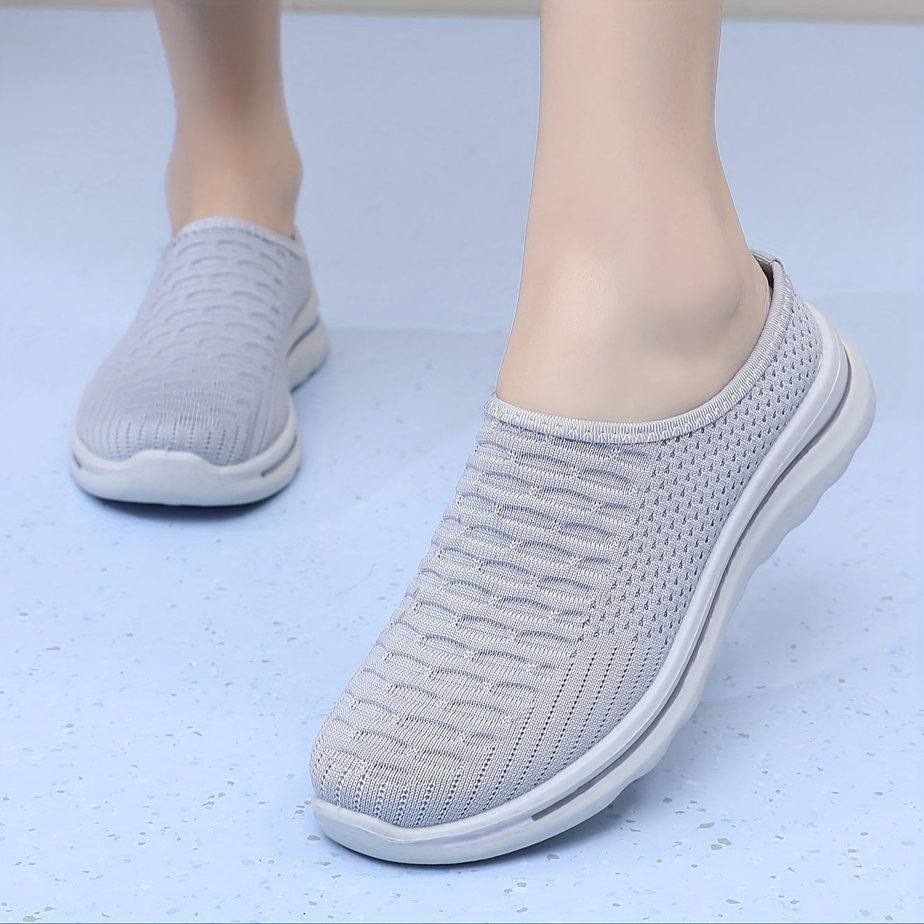 Women's Lightweight Casual Slip-On Sports Shoes for Moms
