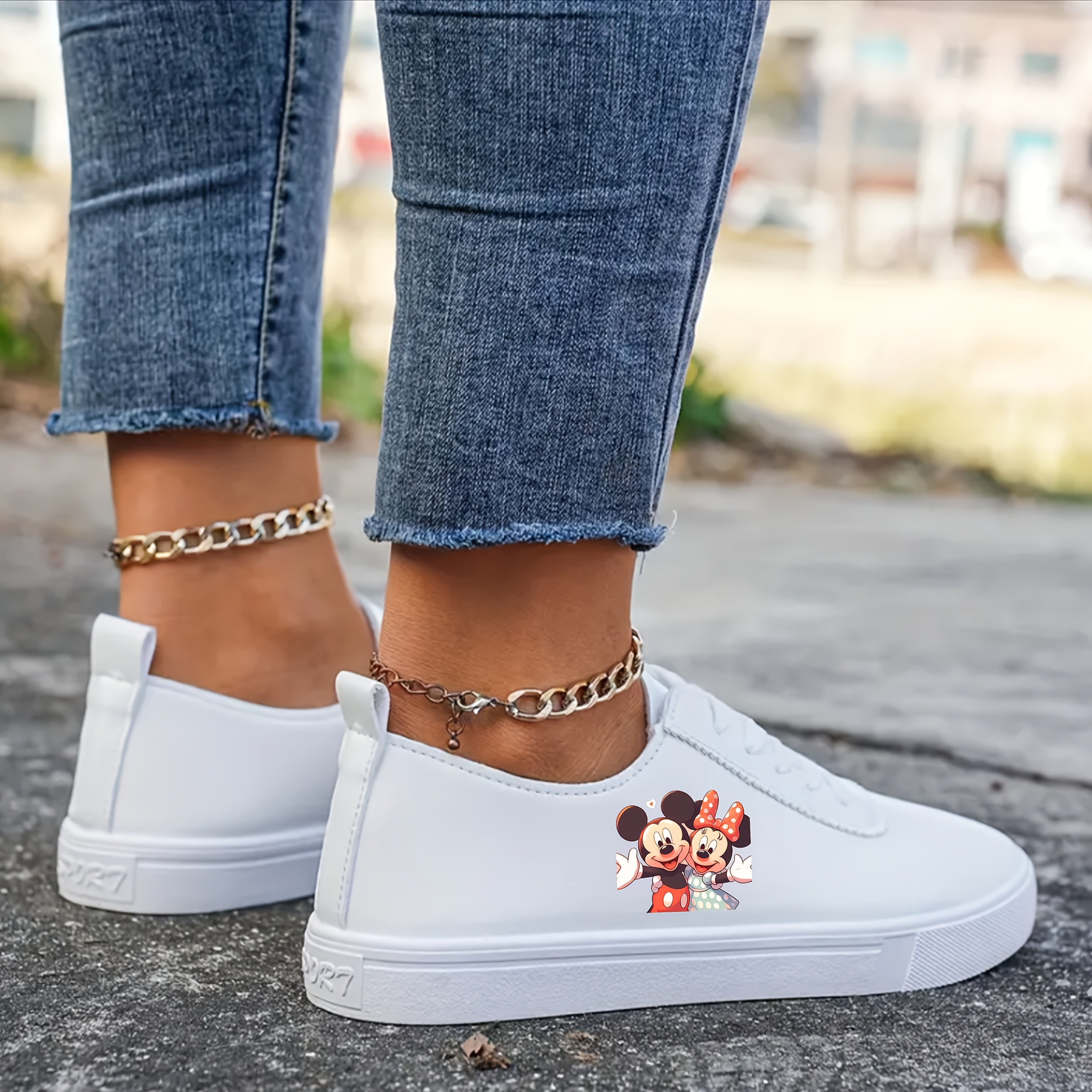 Women's White Canvas Low Top Sneakers Cartoon Character Casual Shoes