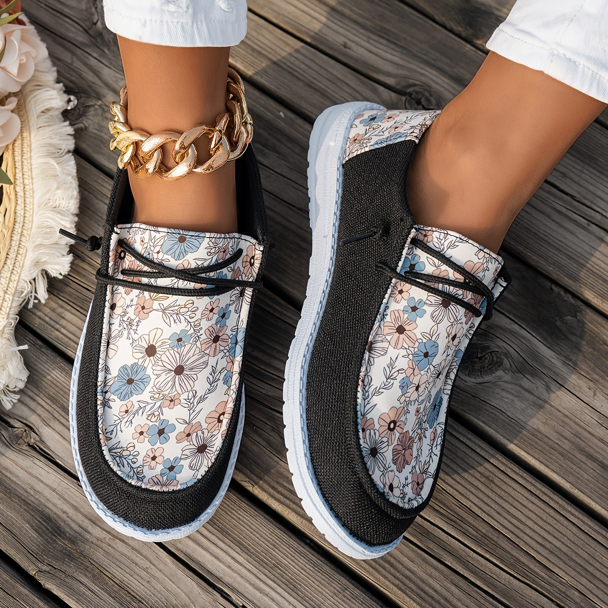 Women's Loafers Casual All-Season Slip-On Flats with Elastic Laces