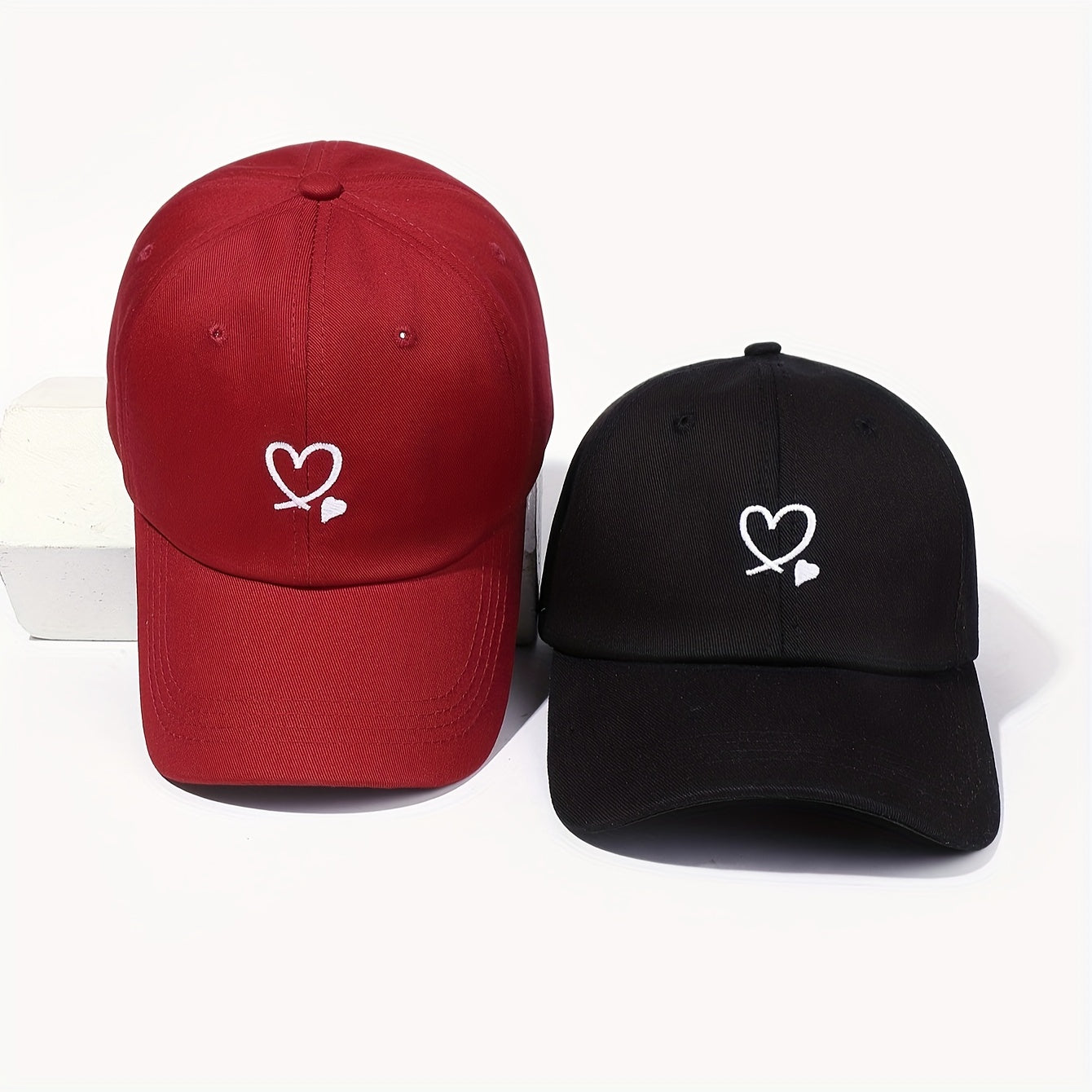 Pack of 2 Heart Embroidered Baseball Caps for Outdoor Leisure and Vacation