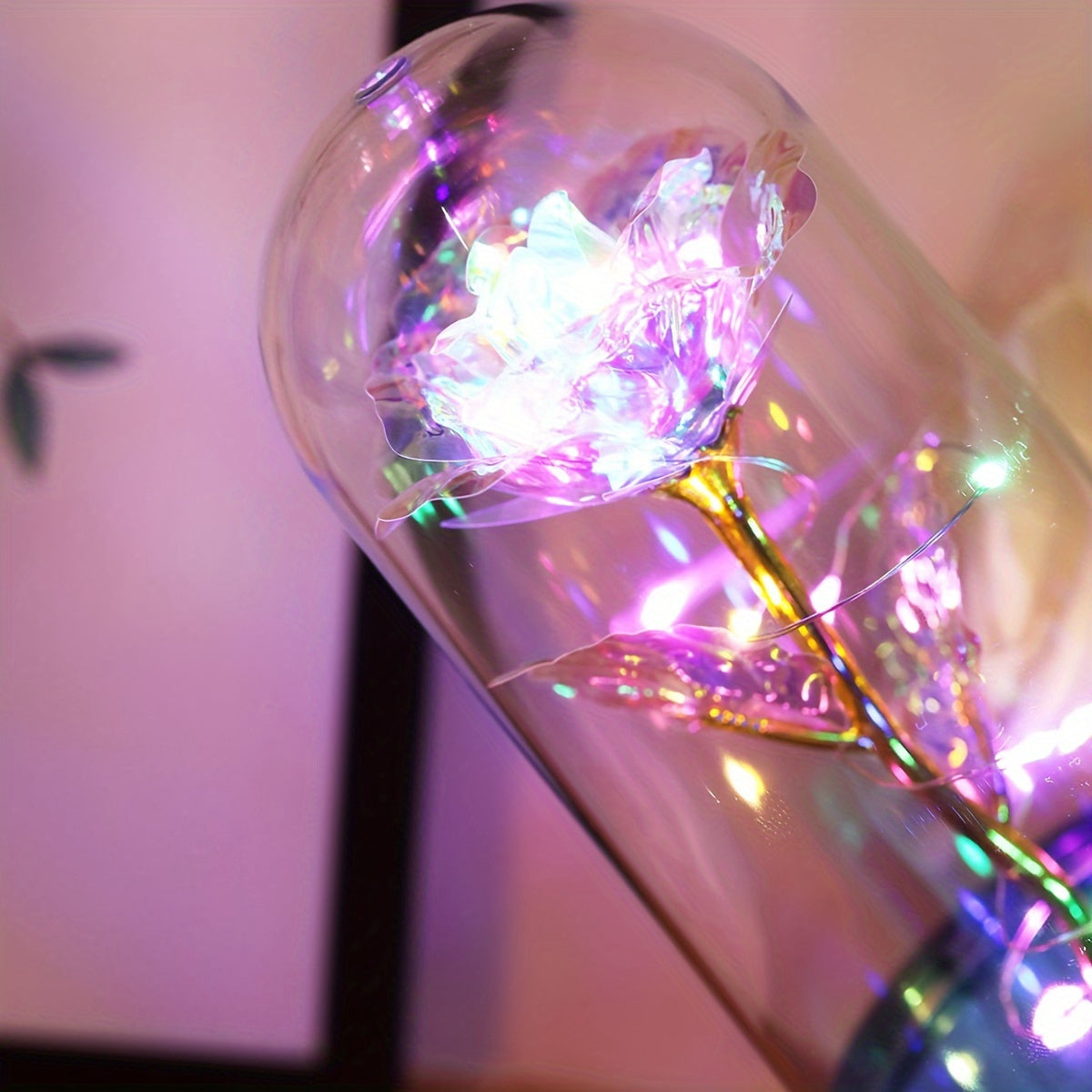 Rang-barang gül gulchambar kechqurun chiroqi, juftlar uchun stol bezaklari, batareyali ishlaydi