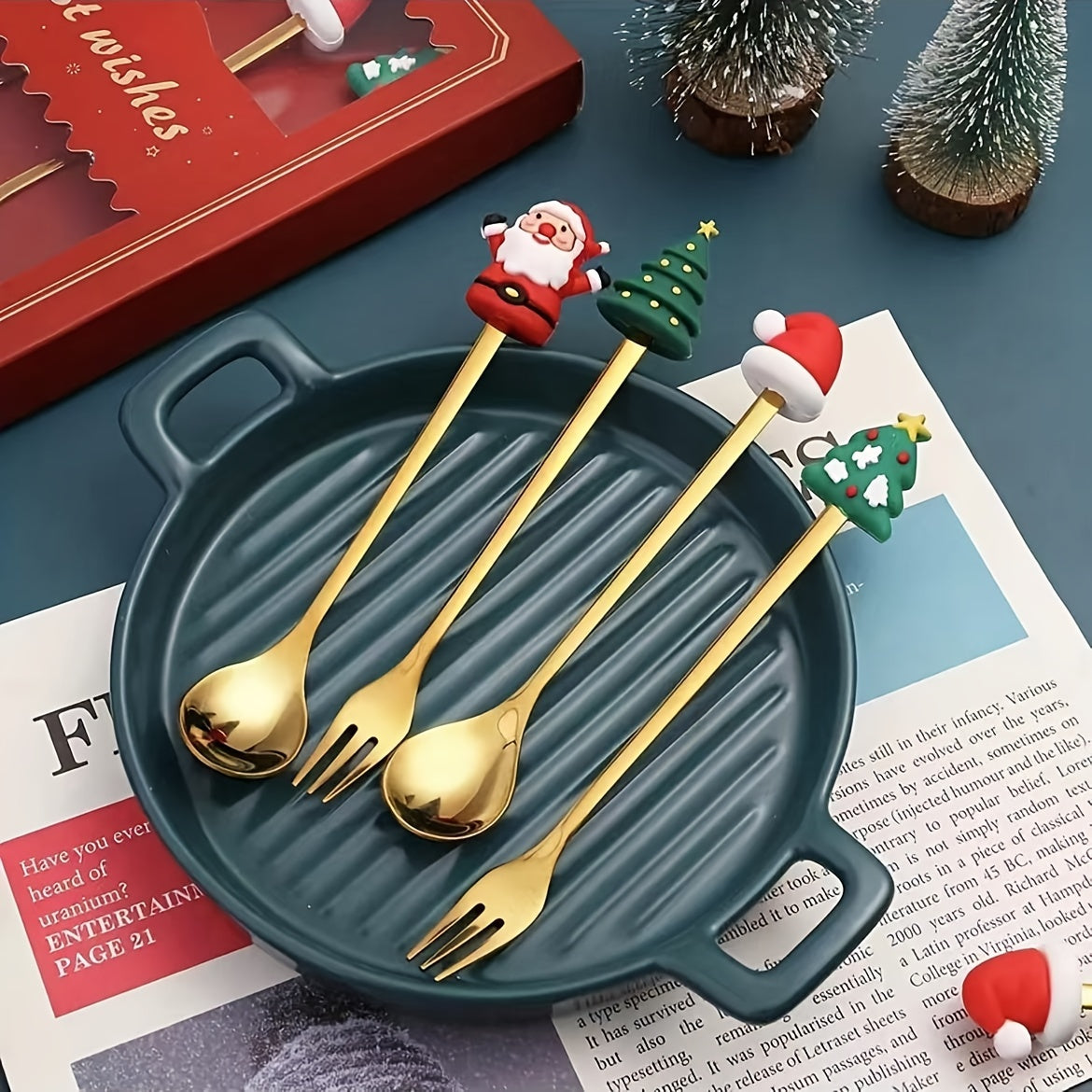 Set of 4/6 Stainless Steel Spoons with Cartoon Figurines for Holidays and Daily Use