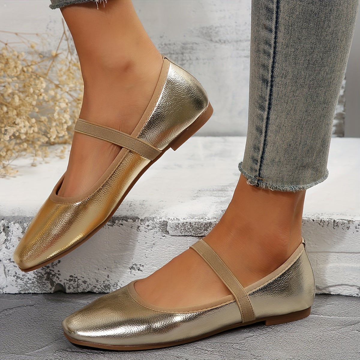 Ayollar uchun bir rangli balet flats, osongina kiyiladigan qulay yupqa poyabzal