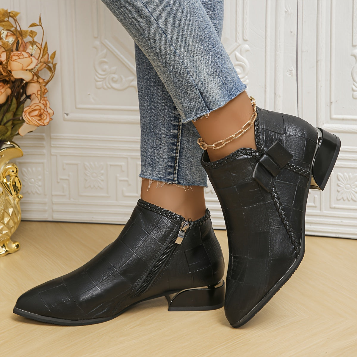 Women’s Leather Ankle Boots for Autumn Side Zipper Stylish Black