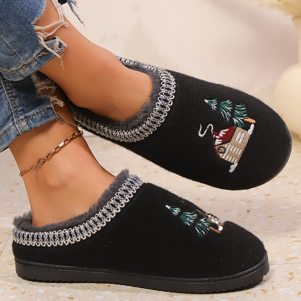 Women's Winter Embroidered Warm Indoor Slippers Comfortable