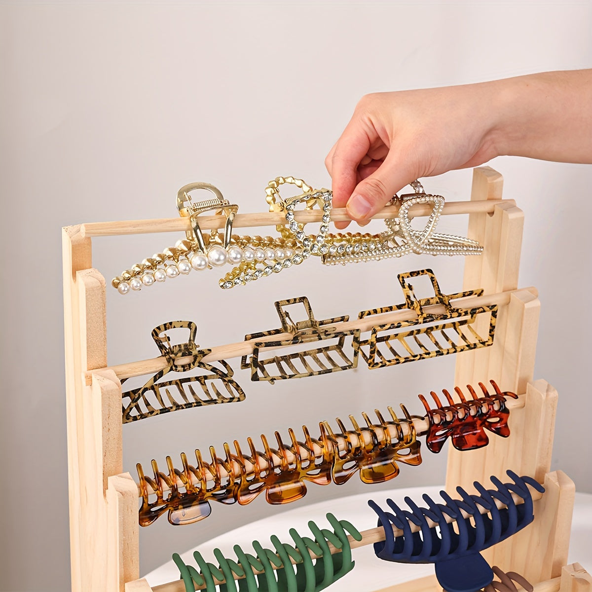 Маленький деревянный органайзер для украшений с отсоединяемым дизайном для серег и браслетов