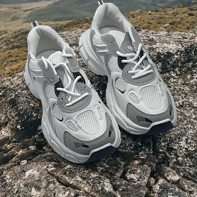 Men's Breathable Mesh Color-Block Sneakers with EVA Sole and Fabric Insole