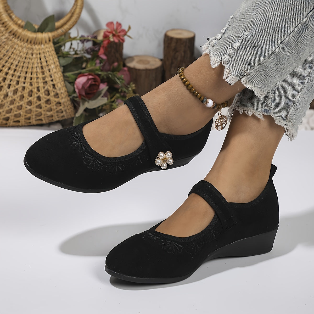 Ayollar uchun flanelli tikilgan Mary-Jane poyabzali, engil, kundalik, yengil burchakli taglik bilan