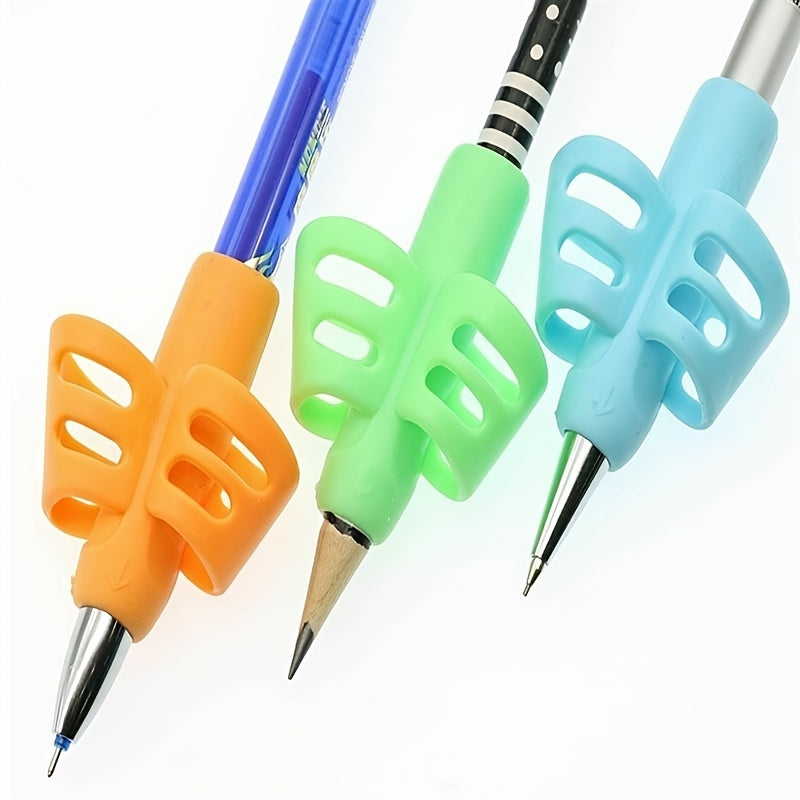 Talaba kanstutivasi, yozishda ikki barmoq bilan to'g'ri holatni saqlash uchun qalam ushlagich, qalam qopqog'i va yozish texnikasini yaxshilash uchun silikon qalam klipi bilan ta'minlangan.