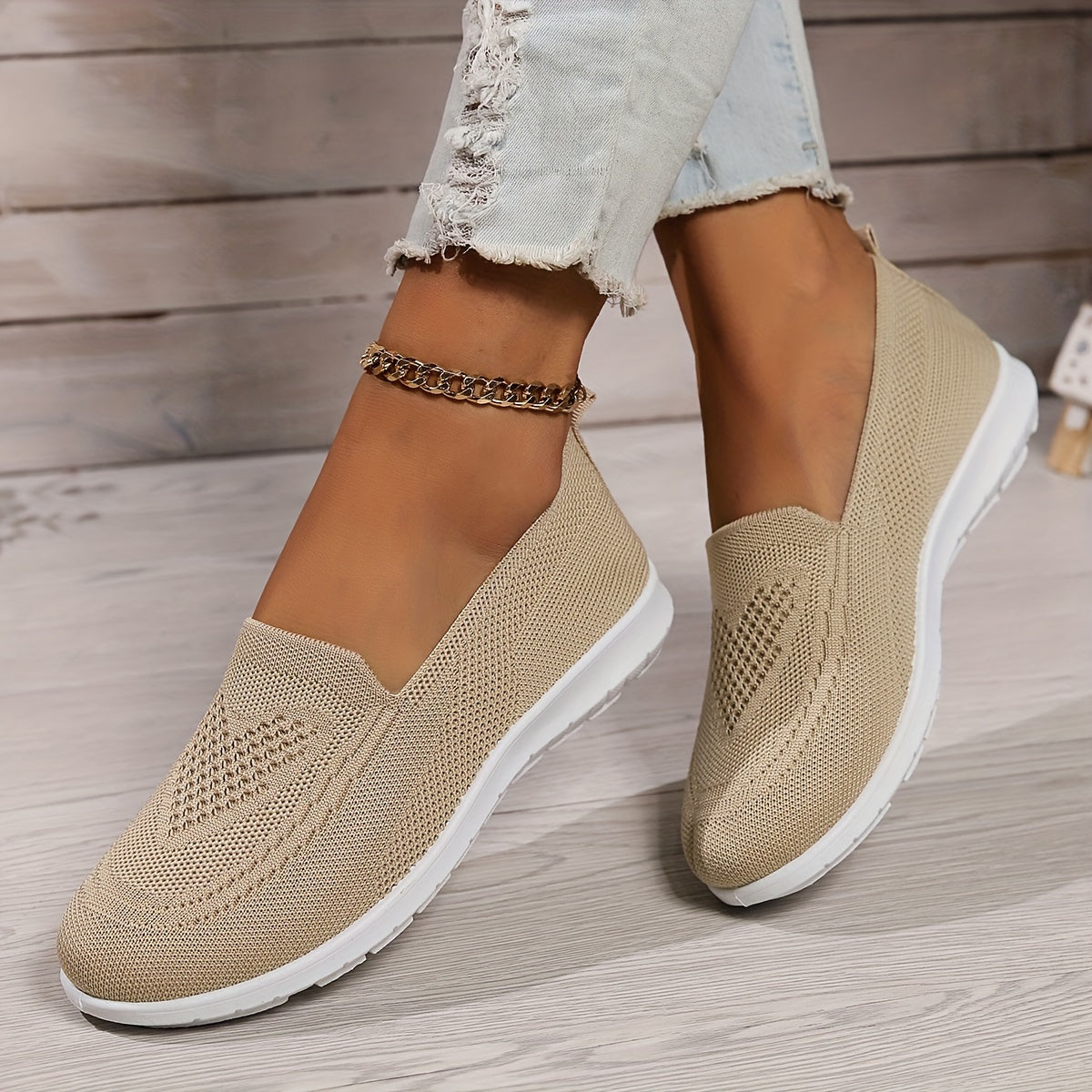 Women's Knit Sneakers - Lightweight Slip-On Breathable Mesh Gray