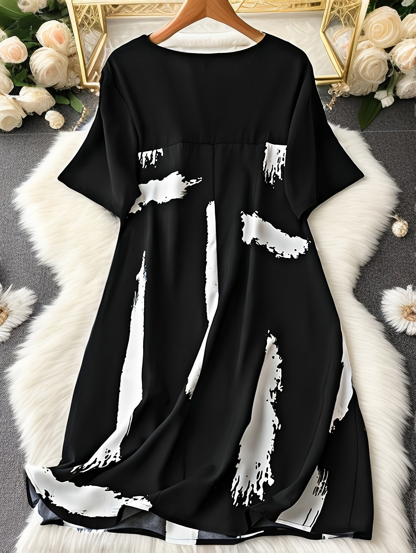 Zamonaviy Katta O'lchamli Cho'tka Izlari Libosi, Qisqa Yengli Krujka Bo'yin, Bahor va Yoz uchun, Ayollar Moda