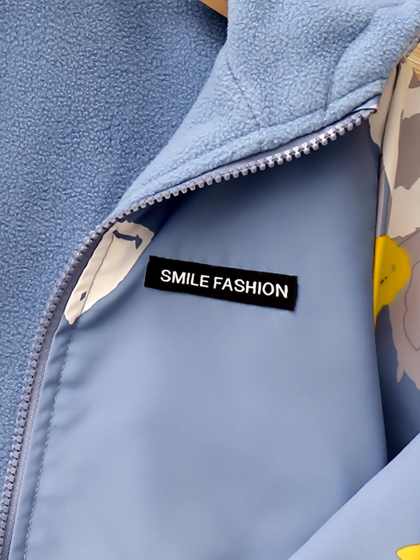 Boys Reversible Fleece-Lined Jacket with Pockets Crew Neck Casual All Seasons