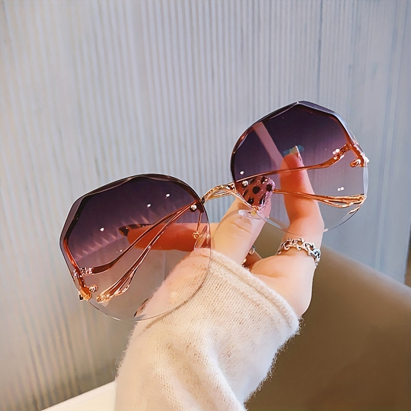 Огромные градиентные металлические солнцезащитные очки для вождения с неровным бескаркасным дизайном