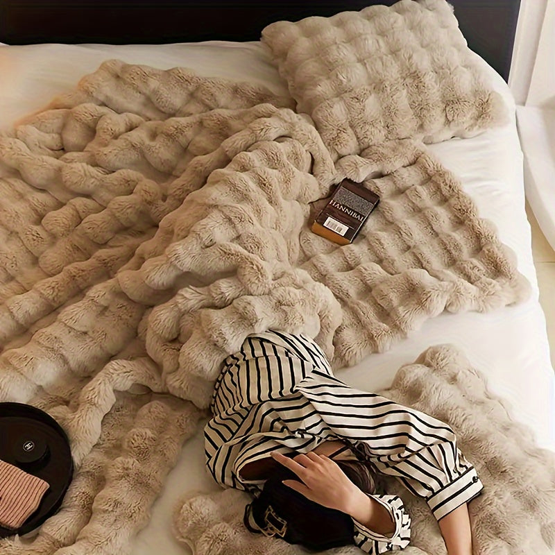 Double-Sided Rabbit Fleece Blanket Soft Faux Fur Plush Solid Color for Couch Bed Travel
