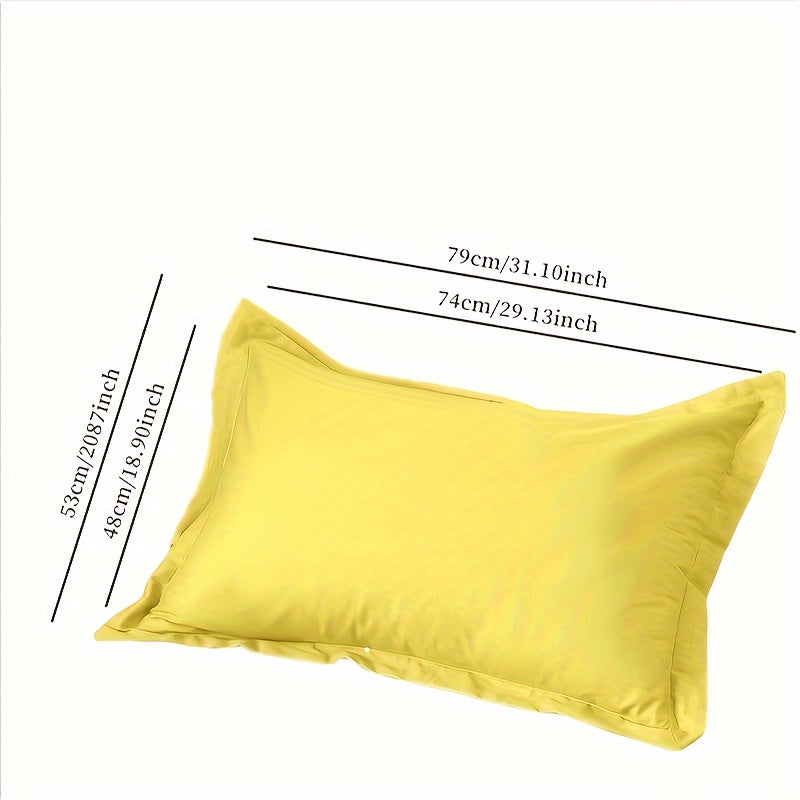Set of 2 Soft Breathable Polyester Pillowcases in Solid Color with Envelope Closure