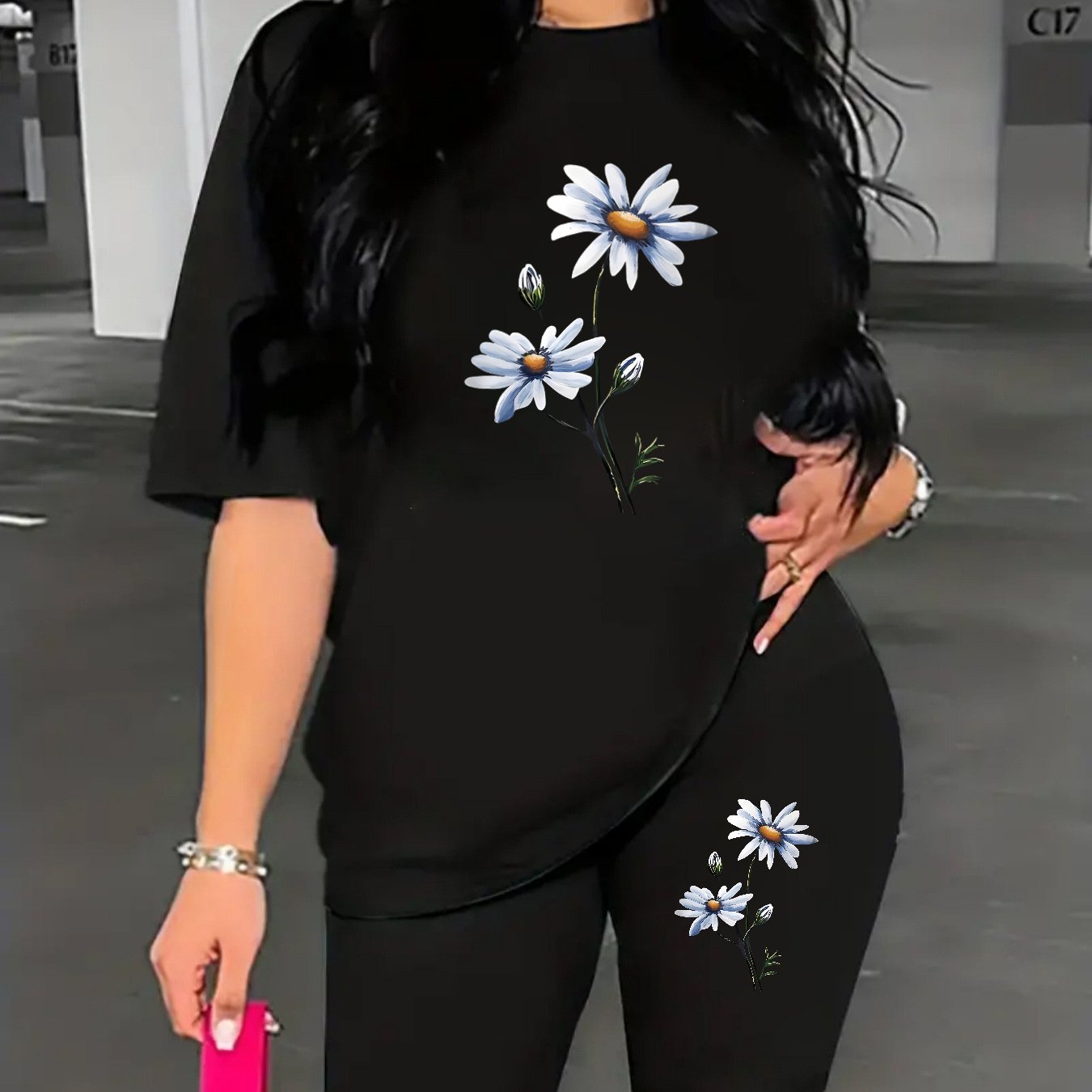 Women Plus Size Sportswear Set Short Sleeve Top and Shorts Stretchy Fabric