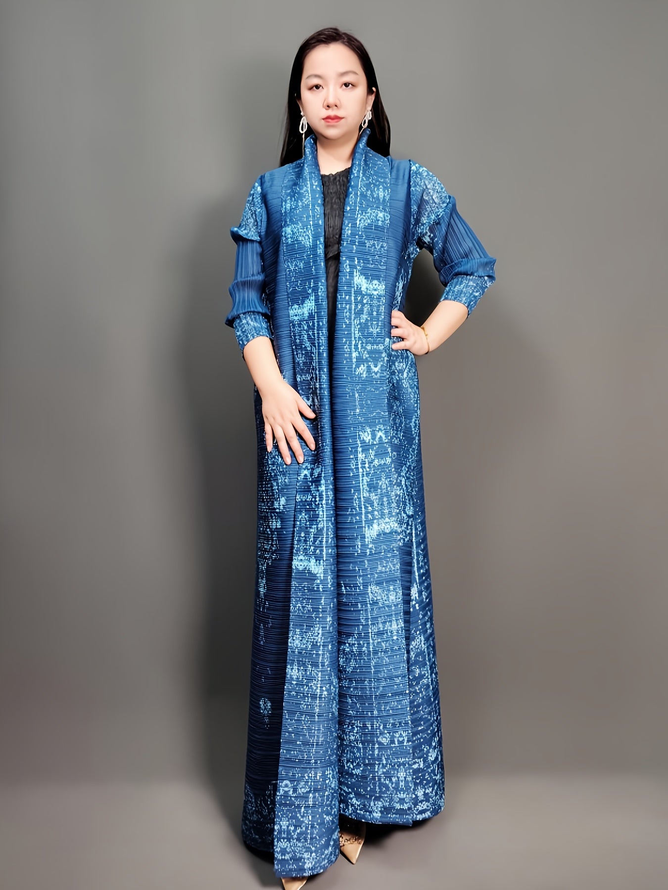 Blue and Black Floral Print Maxi Kaftan Dress with Long Sleeves and Tie Waist for Women
