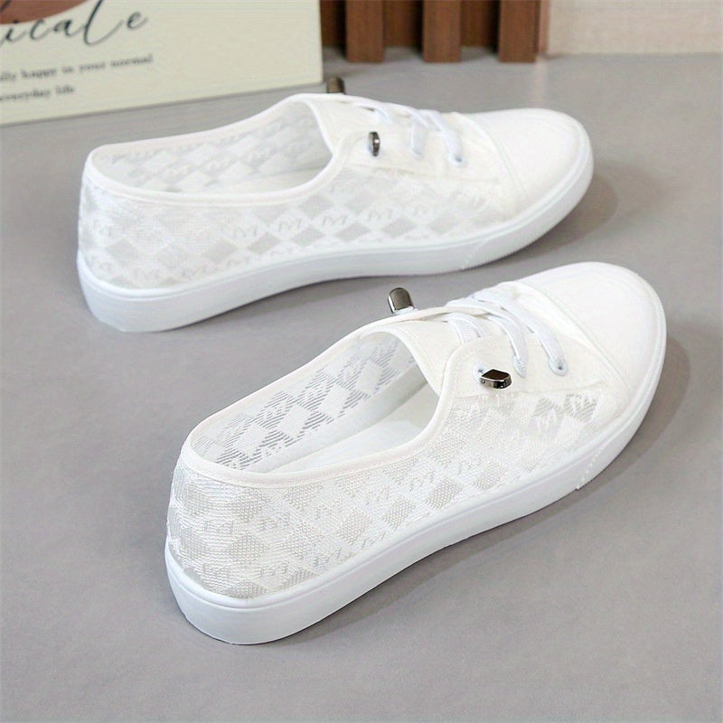 Women's Mesh Sneakers Comfortable Low-Top Lace-Up Shoes Black White