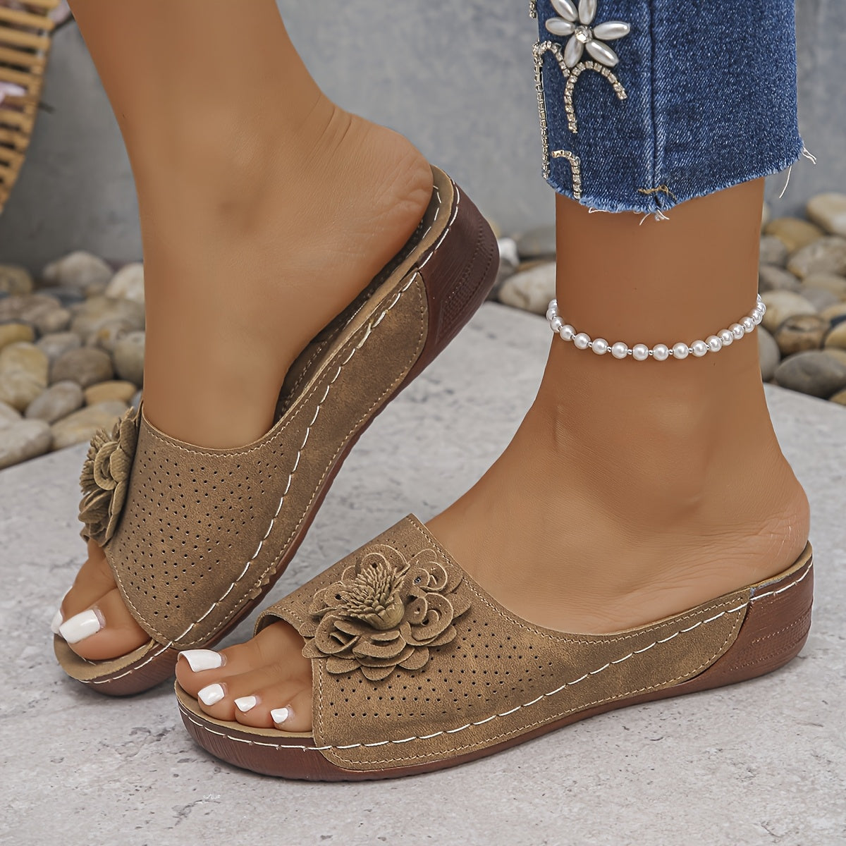 Women Wedge Sandals Floral Embellishments Open Toe Slip-On Beige Black