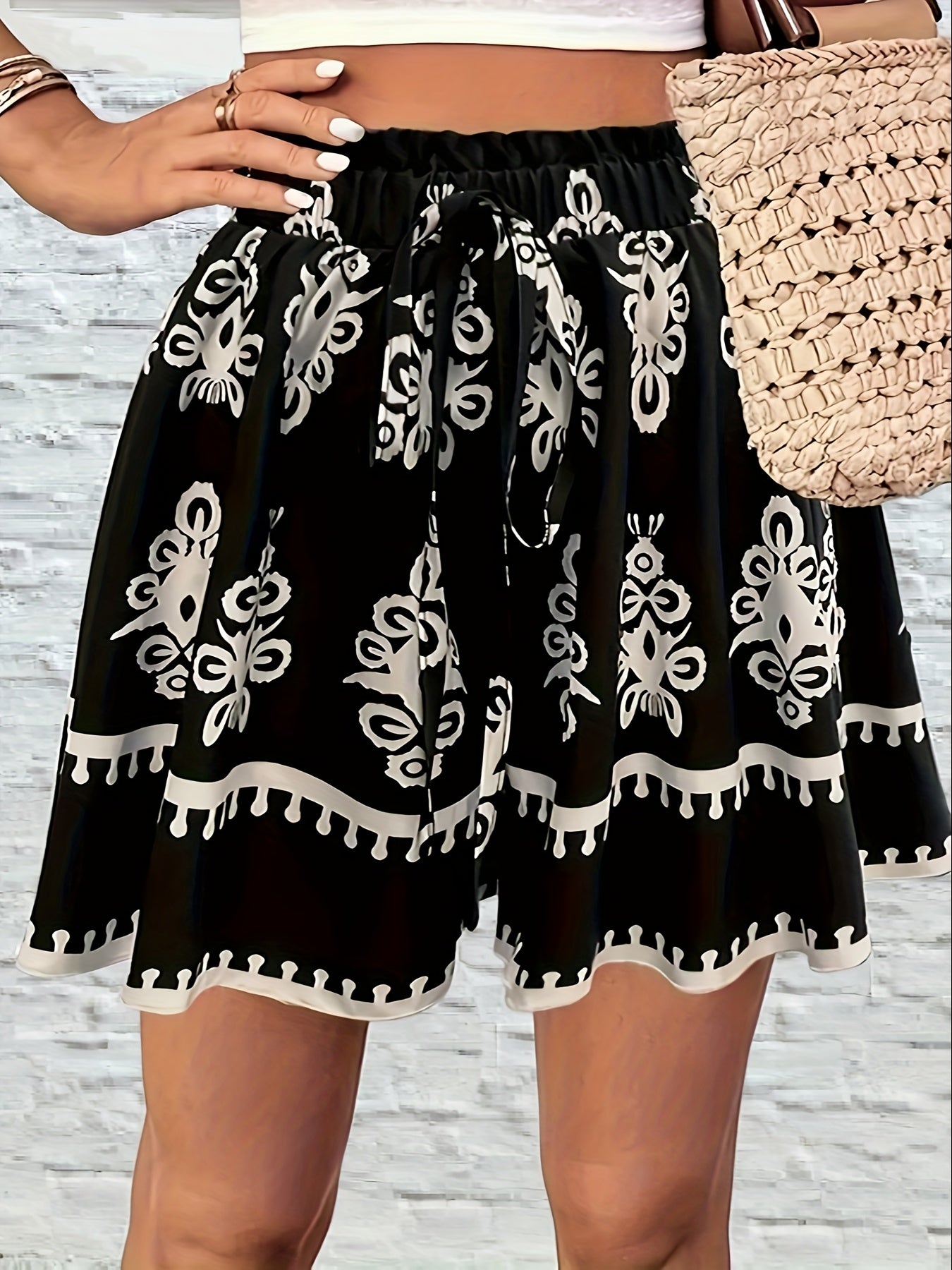 Plus Size Women’s Bohemian Floral Print Shorts with Adjustable Waist Lightweight Polyester Summer Beachwear