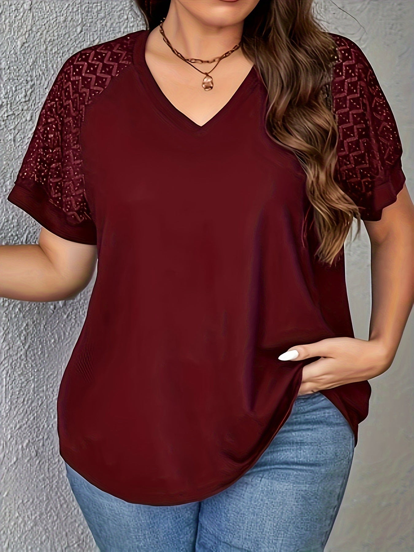 Women’s V-Neck Lace Panel Short Sleeve T-Shirt Solid Polyester Knit Casual Top for Spring Summer
