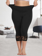 Plus Size High-Waisted Capri Pants with Lace Trim Slim-Fit Tummy Control