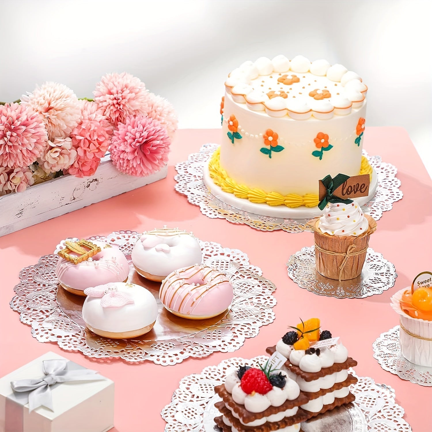 Pack of 100 Silver Lace Round Paper Doilies for Desserts and Events