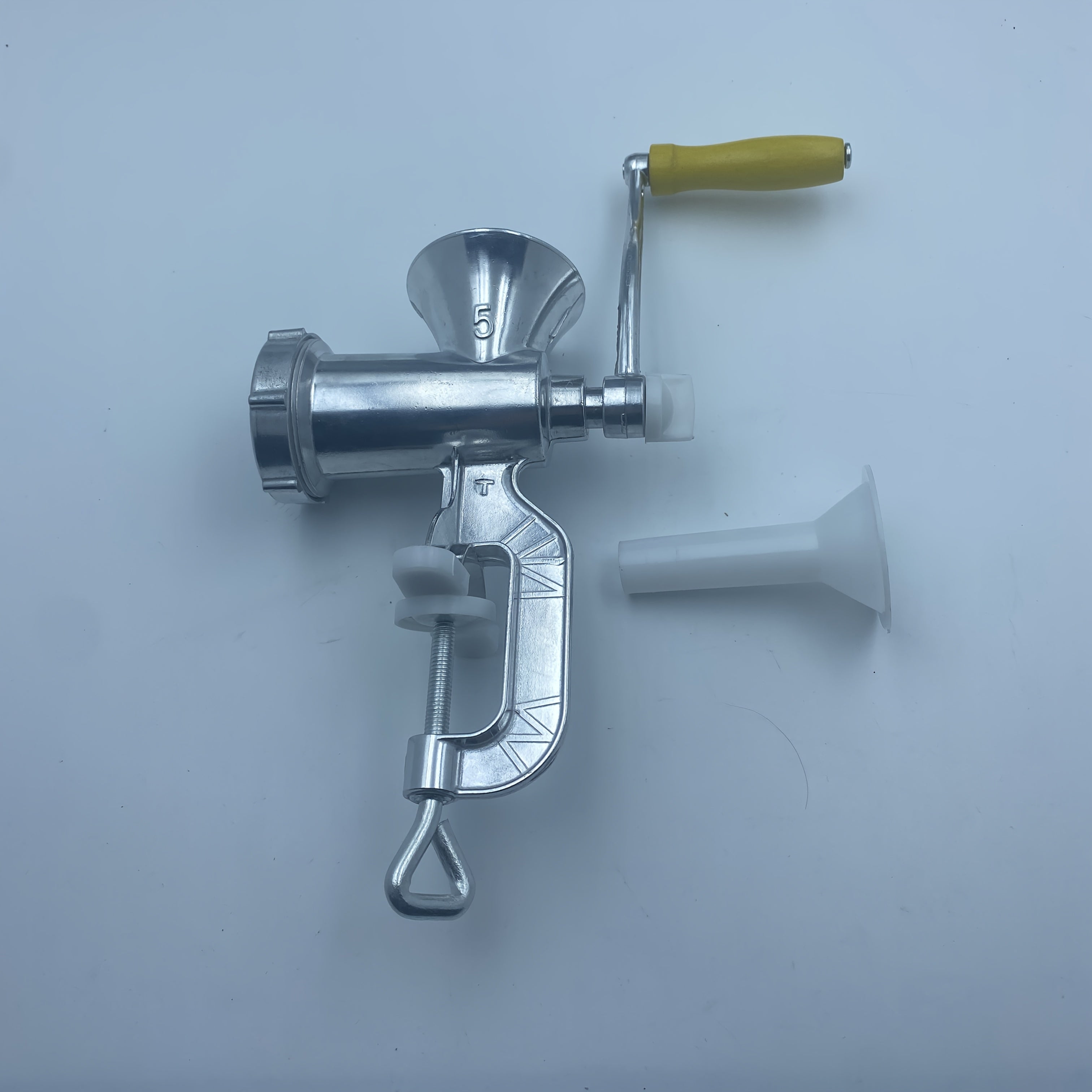 Ko‘p maqsadli oziq-ovqat tayyorlash uchun almashtiriladigan qo‘shimchalar bilan stainless steel qo‘lda go‘sht maydalagich.