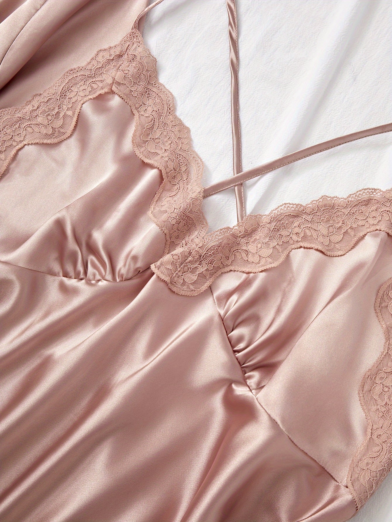 Large Size Ice Silky Fiber Sleepwear Set with Contrast Lace and Split Hem