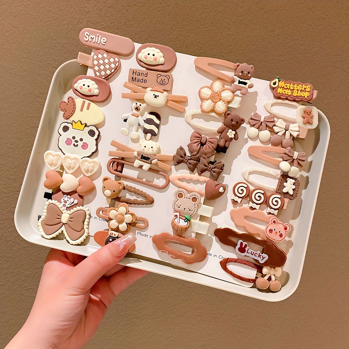 10/14/24 dona jigarrang soch kliplari qizlar uchun, kuz-qish mavsumi, multfilm bosh kiyimlari, mato bo'lmagan material