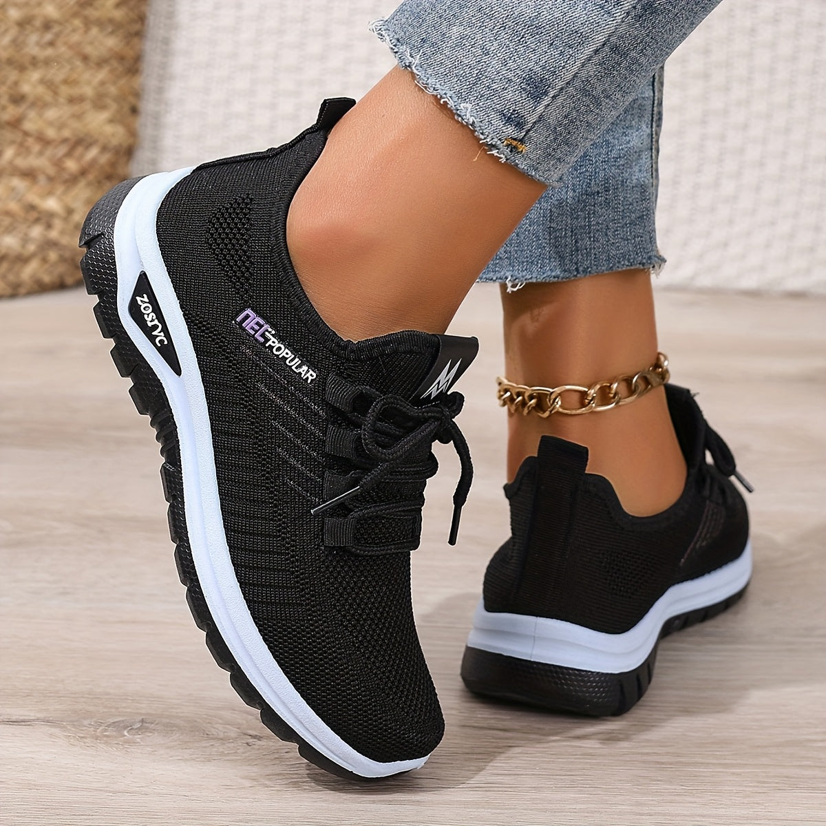 Women's White Plus Size Casual Sneakers Breathable Fabric Comfort Lace-Up