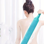 2-Piece Bath Towel Set with Back Scratcher and Scrubbing Gloves