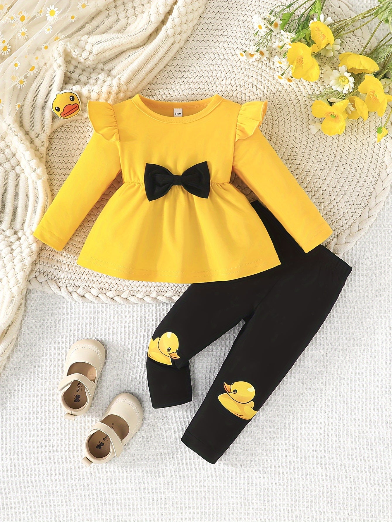 Baby Girls Long Sleeve Cartoon Duckling Outfit Set Polyester Spandex Casual Outdoor