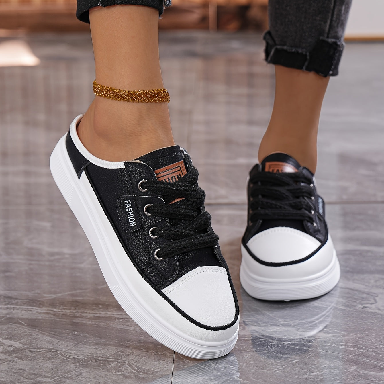 Женские мокасины-слипы повседневные плоские туфли на резиновой подошве белый, черный, коричневый