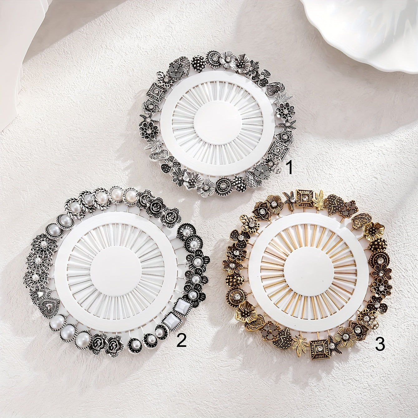 30 ta vintage uslubidagi gullar va yurak broshkalari to'plami, rux qotishmasidan yasalgan rhinestone bilan bezatilgan sharf pinlari, ta'til va har kuni kiyish uchun mukammal, ideal arab moda zargarlik aksessuari