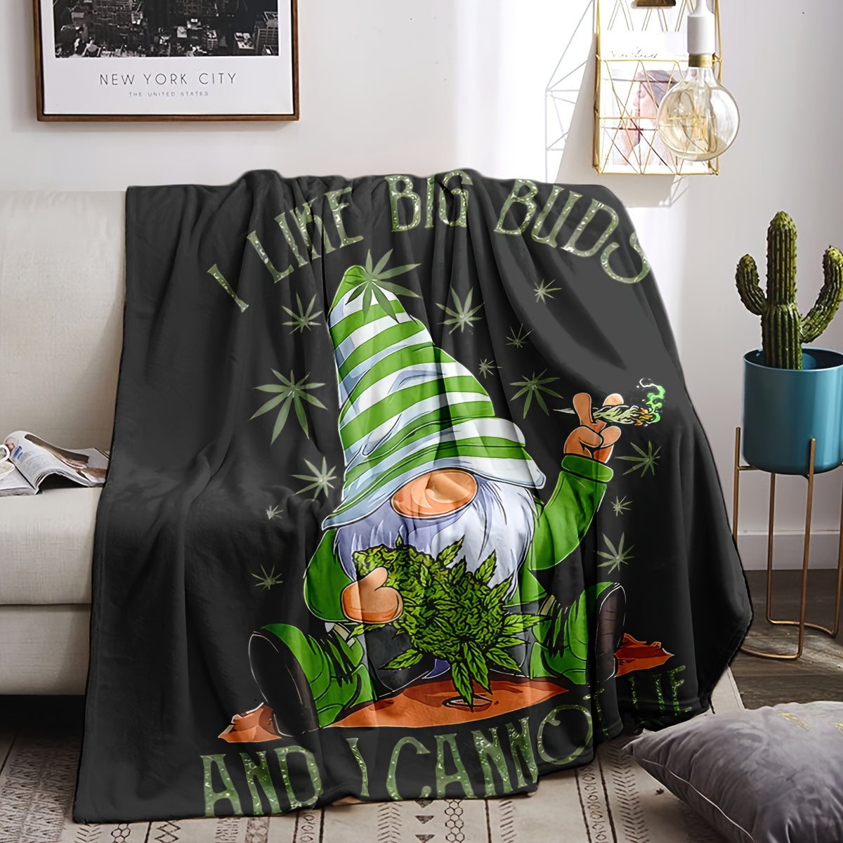 Flannel Throw Blanket Gnome Leaf Design Soft Polyester Knit for Bed Sofa Home Decor