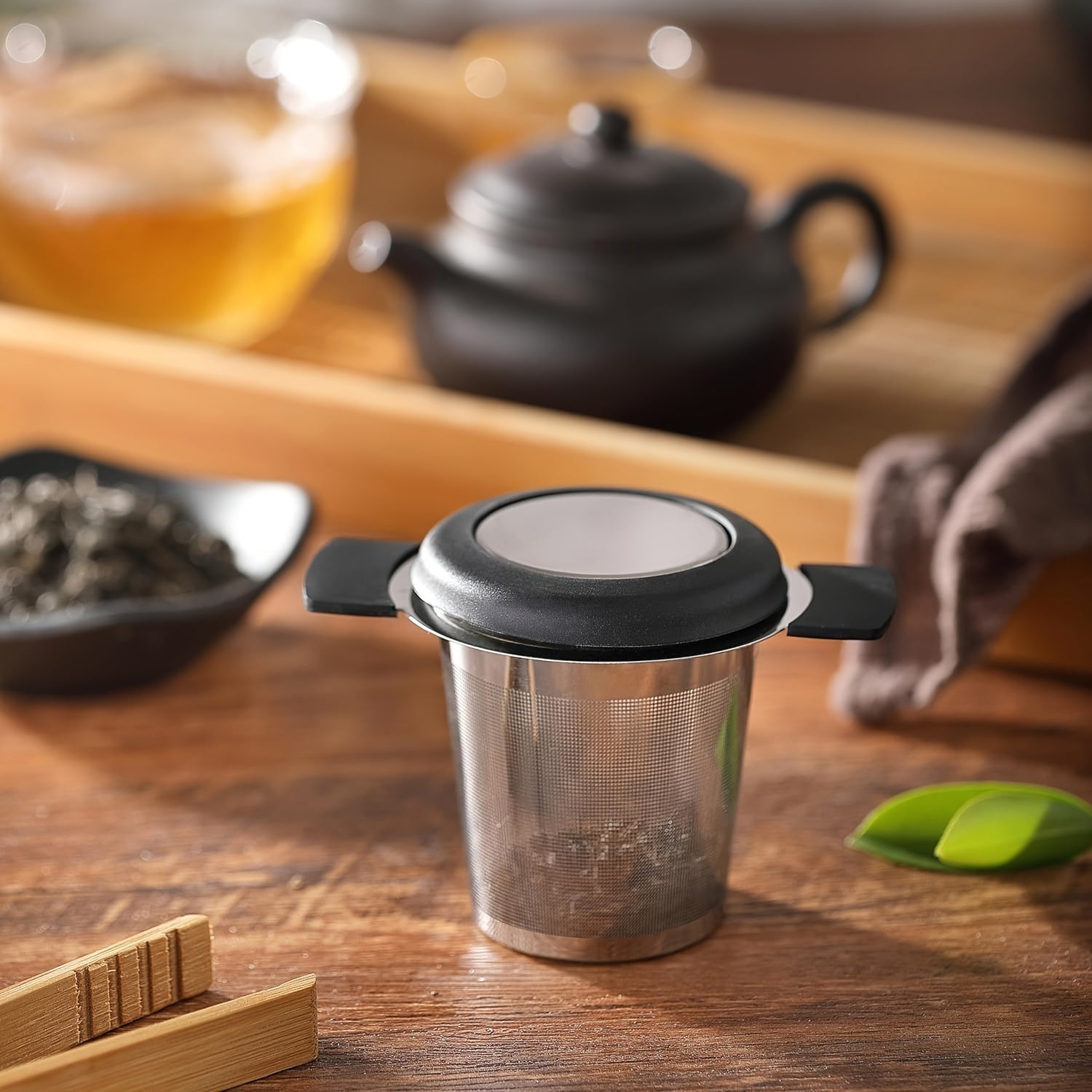 Набор ситечек для чая из нержавеющей стали с силиконовой ручкой - включает в себя 1 ситечко с очень мелкой сеткой для заваривания листового чая, можно мыть в посудомоечной машине и легко вешать на кружки