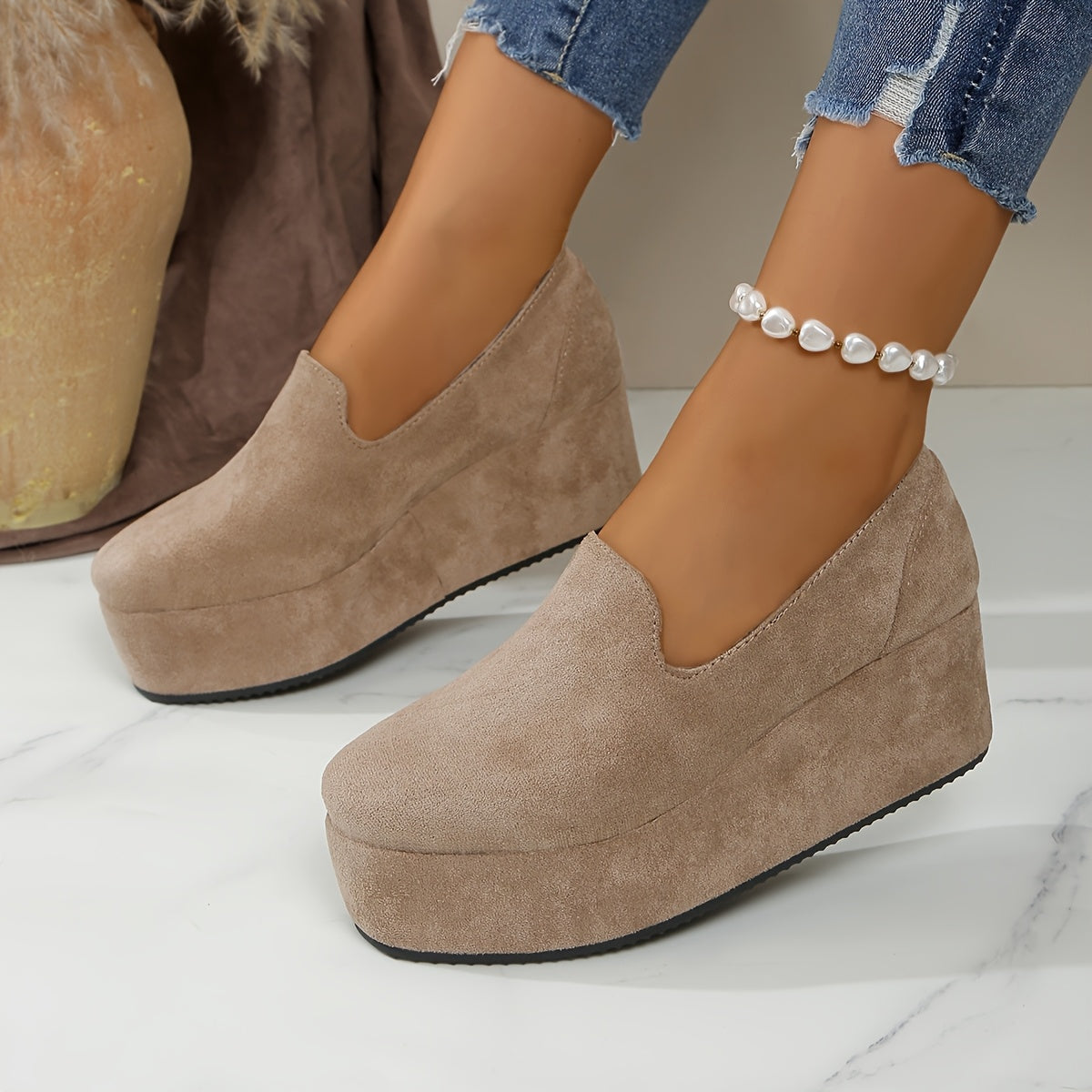 Women's Slip-On Platform Sneakers Soft Fabric Upper Black Casual Footwear