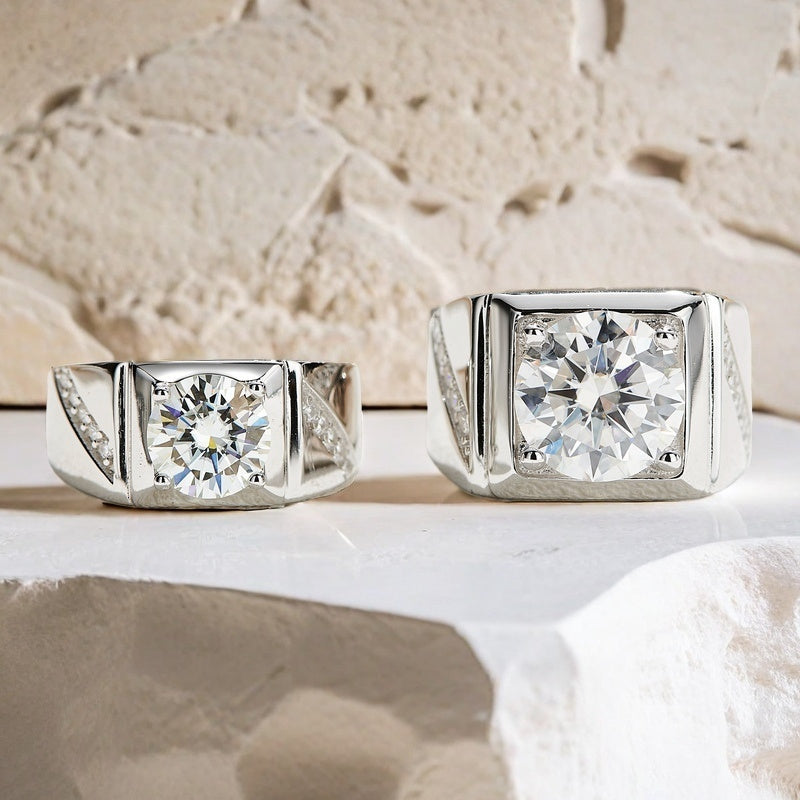 Vintage va nafis, bu 18K oltin qoplamali 925 kumush Moissanite to'y uzugi 2/5 karatlik bitta toshni o'z ichiga oladi. To'ylar va har kuni kiyish uchun mukammal, bu uzuk ajoyib Rojdestvo sovg'asi bo'lib, albatta qadrlanadi.