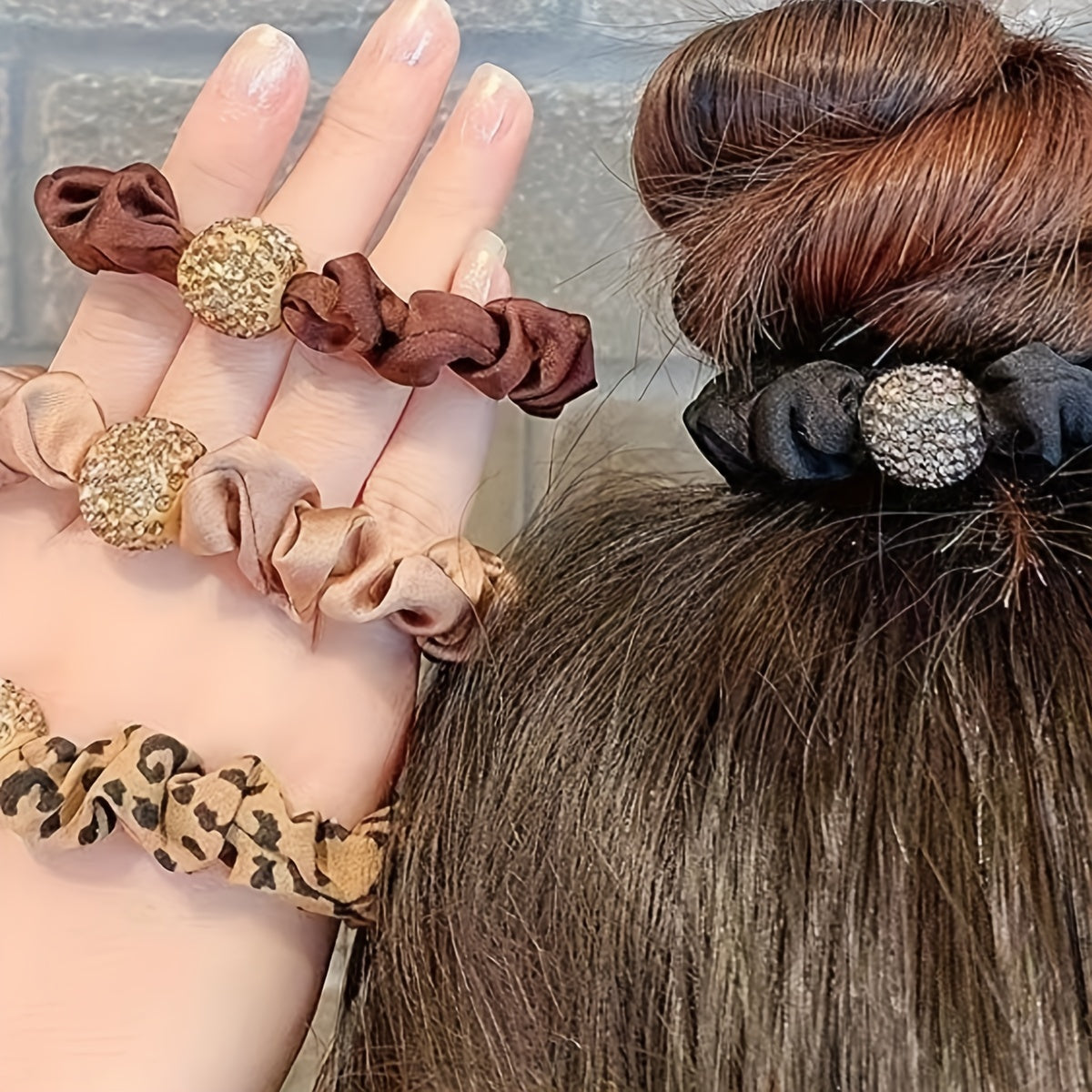 Set of 4 Rhinestone Hair Ties with Leopard and Solid Color Designs for Adults