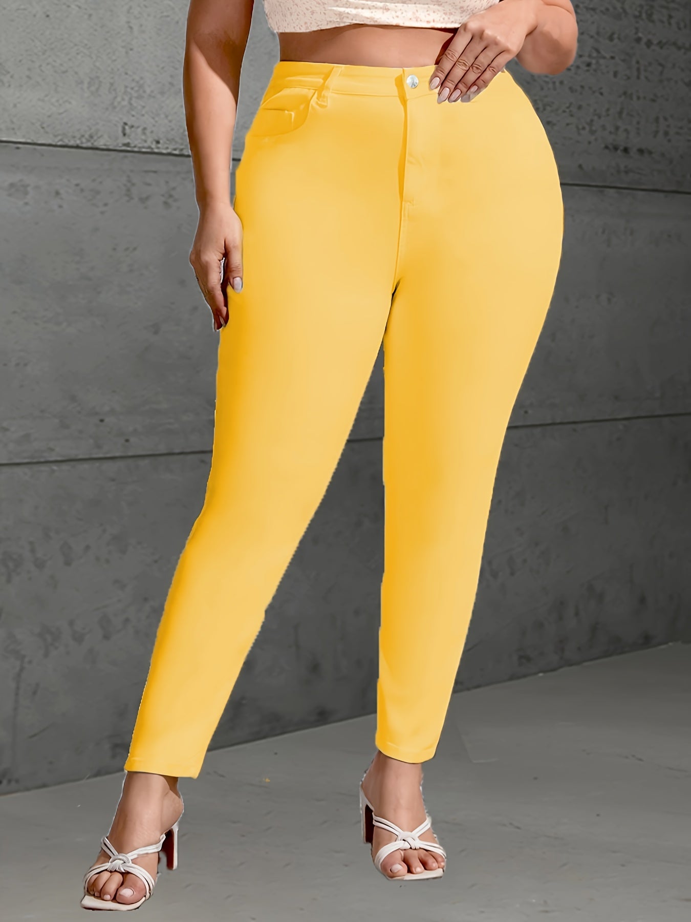 Plus Size Women's Yellow Skinny Fit Stretchy Pastel Denim Pants