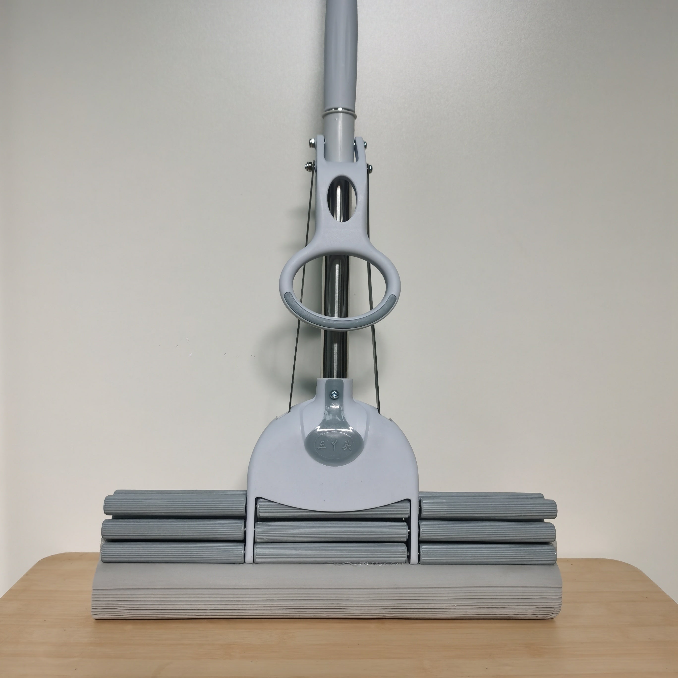 Quyoshli va quruq foydalanish uchun qulay oson tozalanadigan gubka mop to'plami - Qo'l bilan tozalashsiz, oshxona, hammom va yashash xonasi uchun mukammal - Mustahkam plastik tutqich