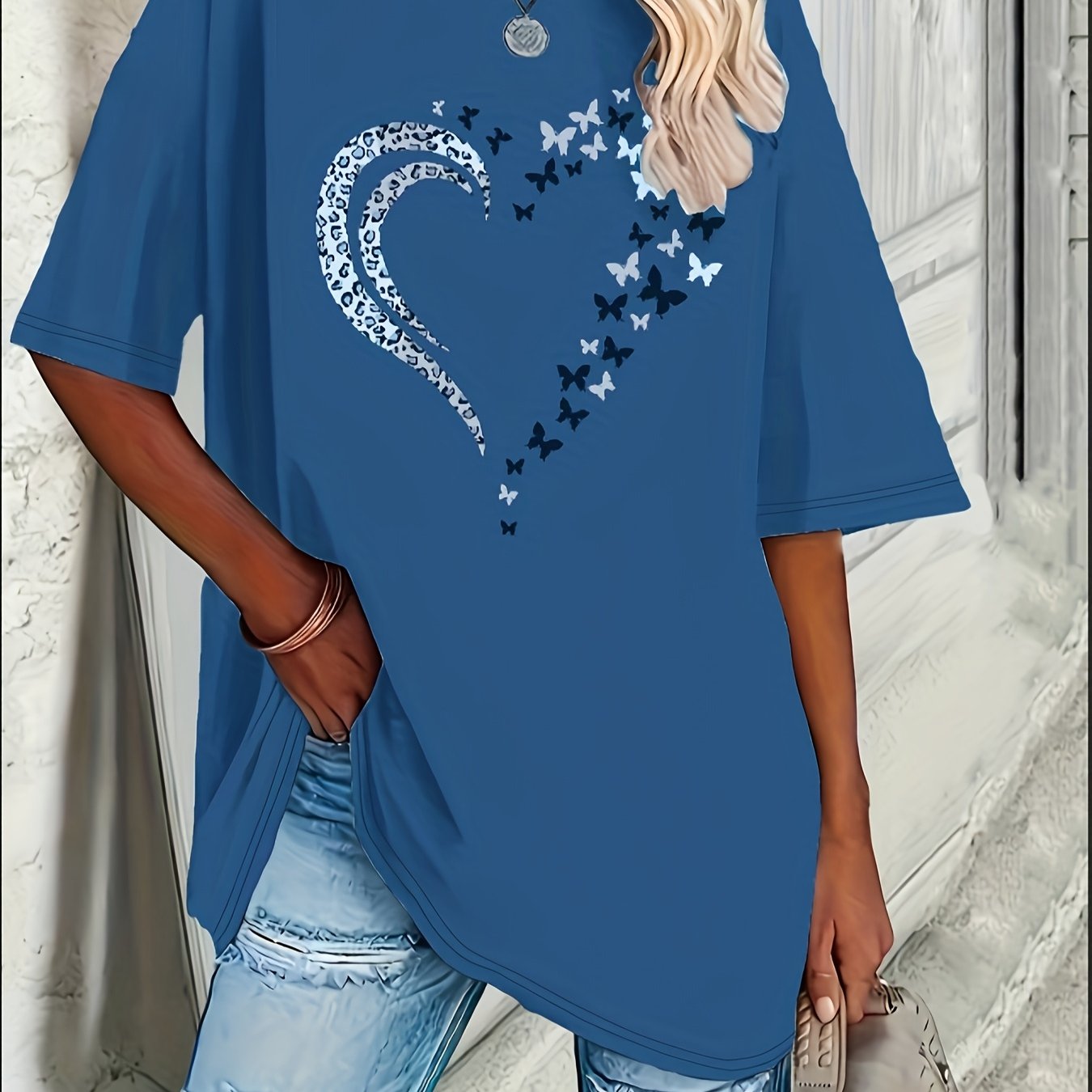 Plus Size Women's Light Blue Floral Heart T-Shirt Casual Short Sleeve Loose Fit