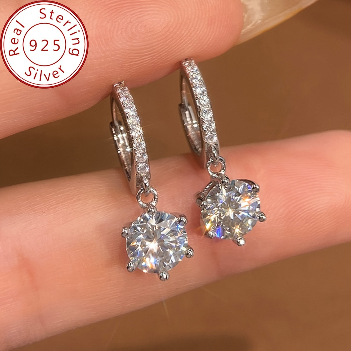 Ayollar uchun 925 kumush sirg‘alar, Moissanite 1ct prong set bilan, maxsus tadbirlar uchun zargarlik buyumlari