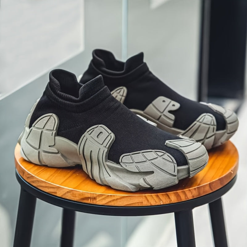 Men's Low Top Fabric Sneakers with PVC Sole and Fabric Insole for Casual Wear